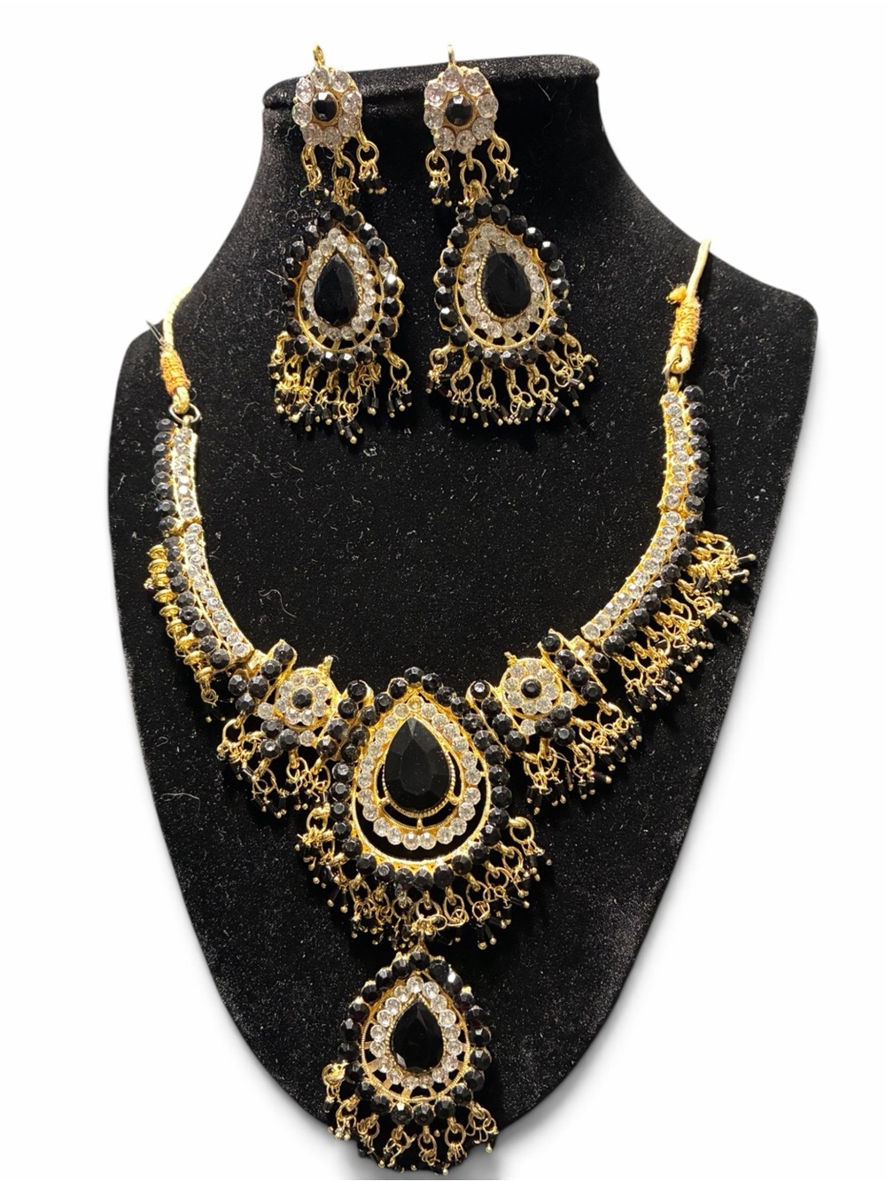 Vintage Elegant Black and Gold Teardrop Necklace & Earrings Set